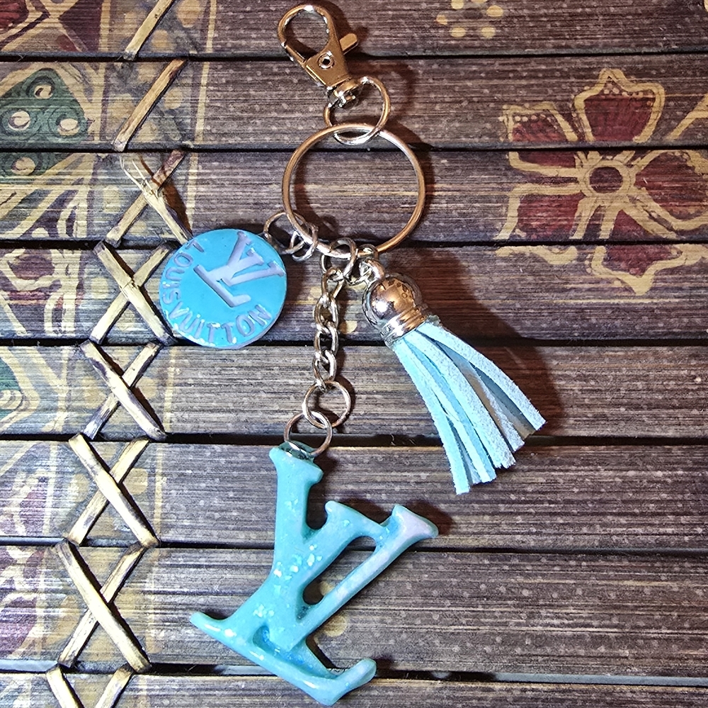 🆕️Louis Vuitton Logo Blue Keychain with Tassel Bunny Starling Custom